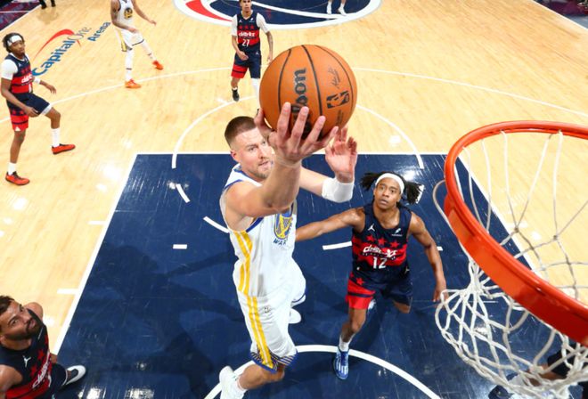 波尔津吉斯爆发率队终结5连败 勇士客场力克奇才