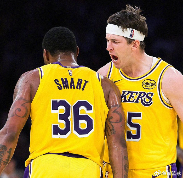 湖人逆转火箭艾顿关键爆发杜兰特失误成输球主