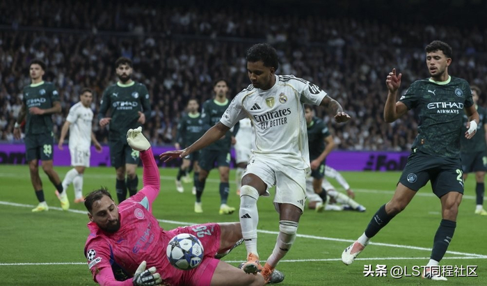 凯恩伤退姆巴佩闪电突破，伯纳乌见证瞬间对决