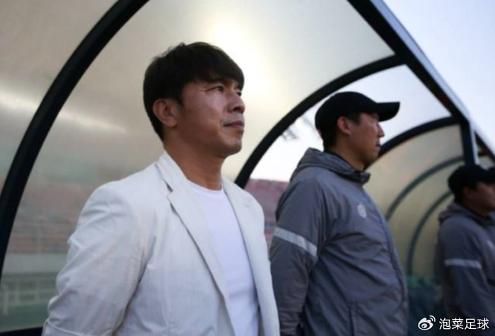 忠南牙山FC解雇林官植引热议 三线动荡折射K联赛