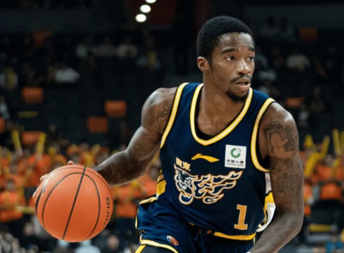 广东宏远调整外援阵容 剔除萨姆纳引入大外援拉