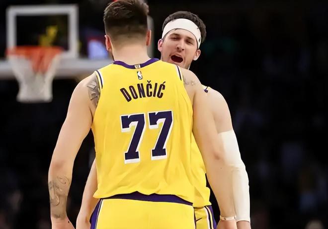 雷霆逼近常规赛冠军 独行侠三连败湖人残阵难挽